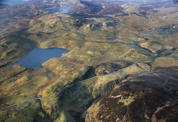 Llyn Morwynion - Hawlfraint y Goron: CBHC / Crown Copyright: RCAHMW