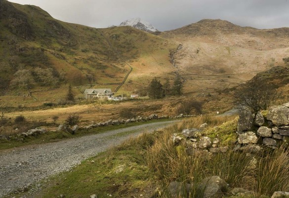 Cwm Dyli - Hawlfraint Ein Treftadaeth / Copyright Our Heritage