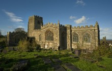 Eglwys Sant Beuno Church - Hawlfraint Ein Treftadaeth / Copyright Our Heritage